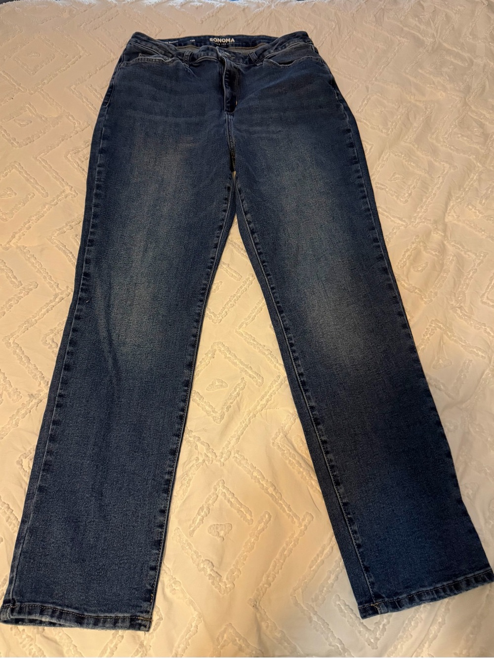 Sonoma Women's Dark Indigo Straight-Leg Jeans